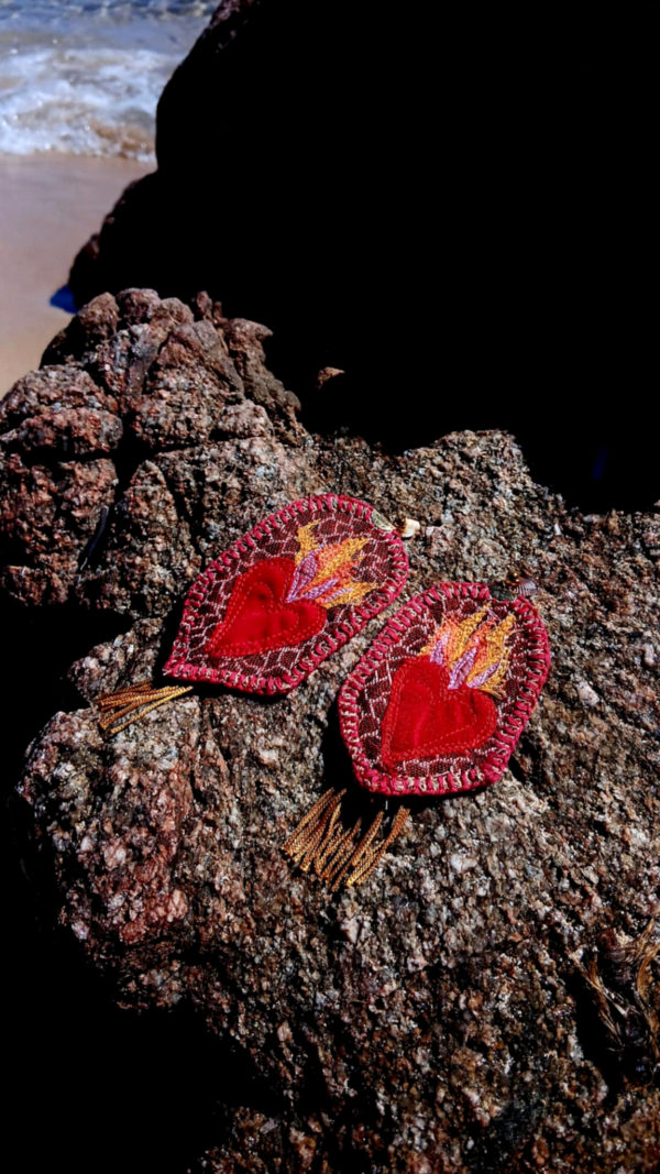 STATEMENT EARRINGS